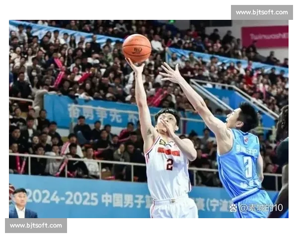 青岛与山东CBA激战回顾：精彩瞬间与关键球员表现解析
